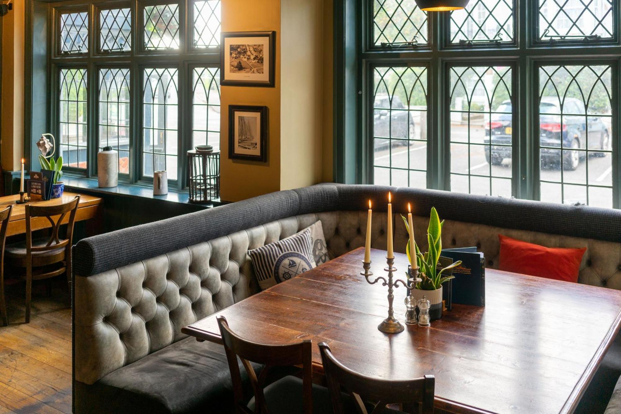 The Mayflower 4* Lymington