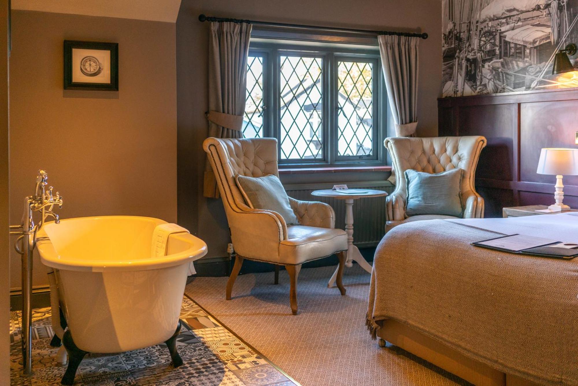 Inn The Mayflower 4*