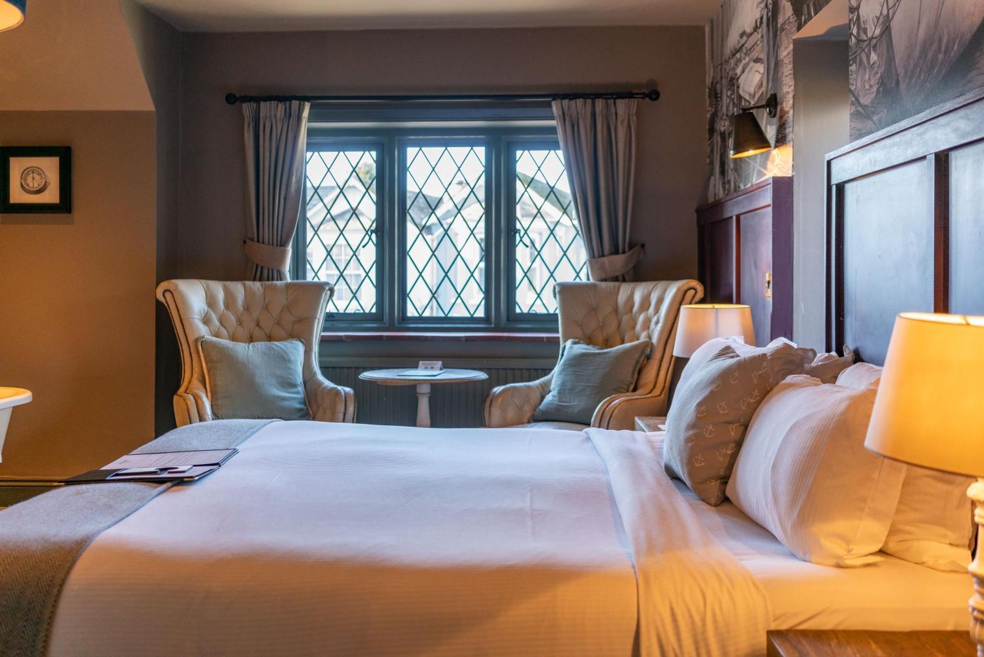 The Mayflower 4* Lymington