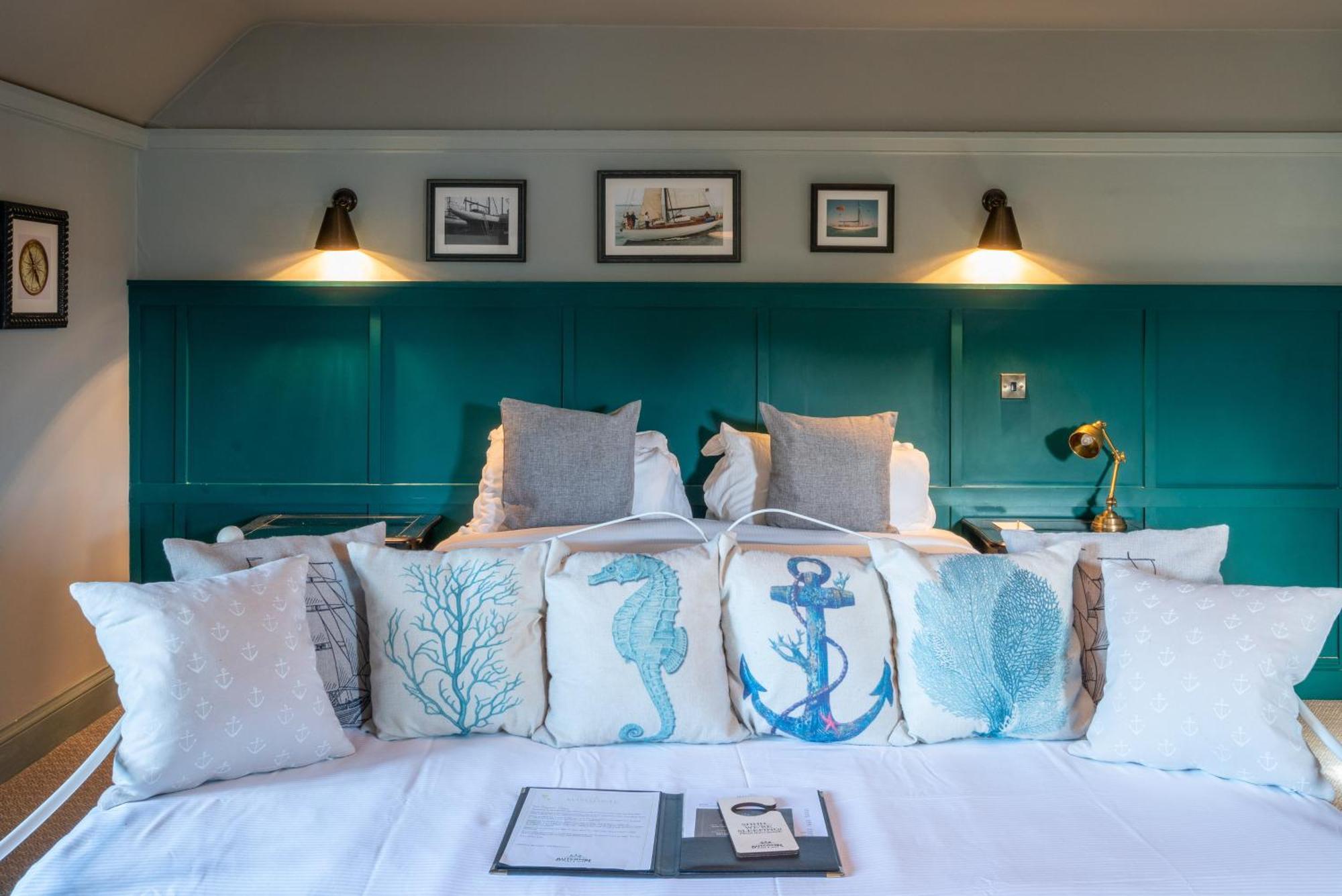 Inn The Mayflower Lymington